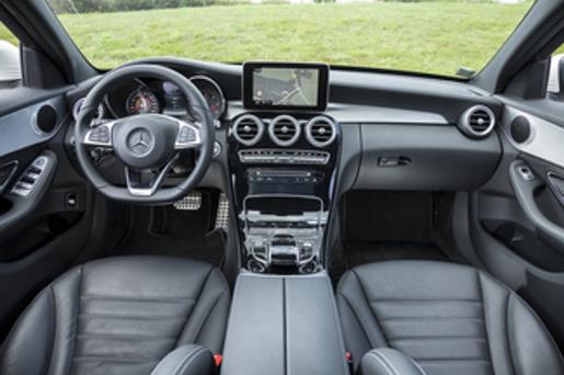 Les berlines pour le transport de personne à mobilité réduite